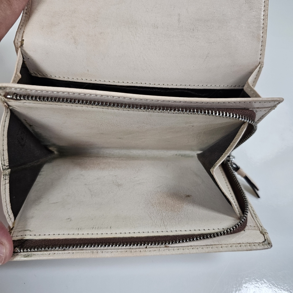 Coach Signature Canvas Wallet - Brown and Cream Vintage - Picture 9 of 10